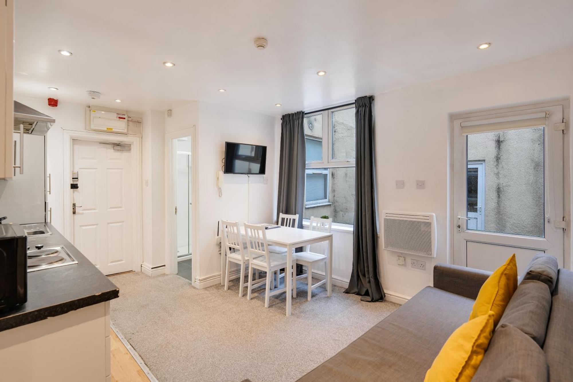 2 Bedroom Aprtmnt For Upto 6 Nr Centre, Uni &Parks 카디프 외부 사진